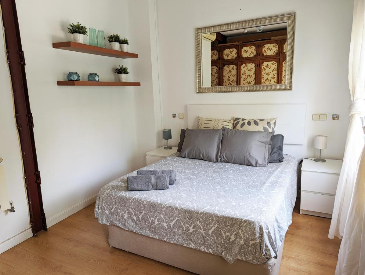 Plaza Paja Arrendamiento De Temporada Apartman Madrid Kültér fotó