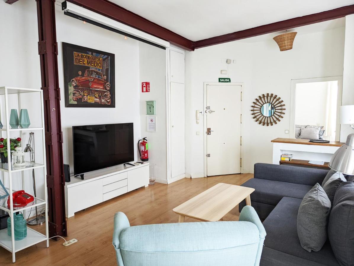 Plaza Paja Arrendamiento De Temporada Apartman Madrid Kültér fotó